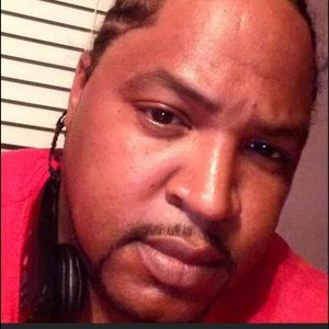 Meet your Posher, Kenneth